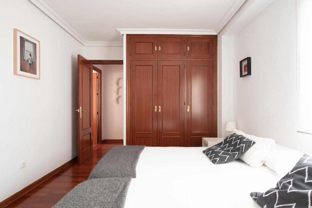 Calle San Jacinto, 57 Apartamento Sevilla Exteriör bild